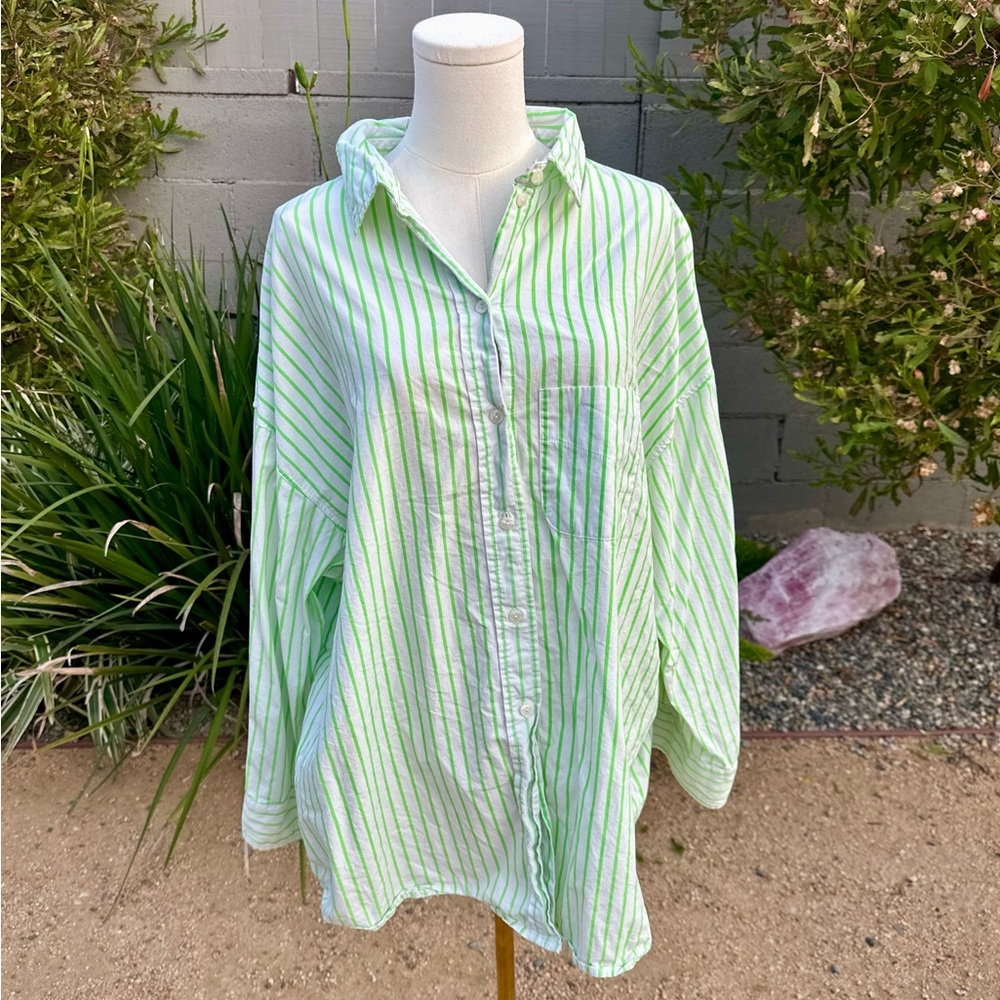 Topshop Green and White Striped Button Down Shirt Sz 8